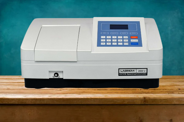 UV-Vis Spectrophotometer